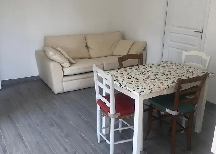 A Casa Nostra Ajaccio (Corsica)